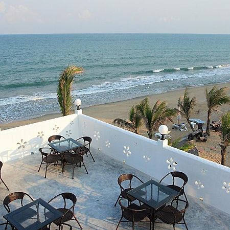 Baanmontra Beach Resort - Bankrut Εξωτερικό φωτογραφία
