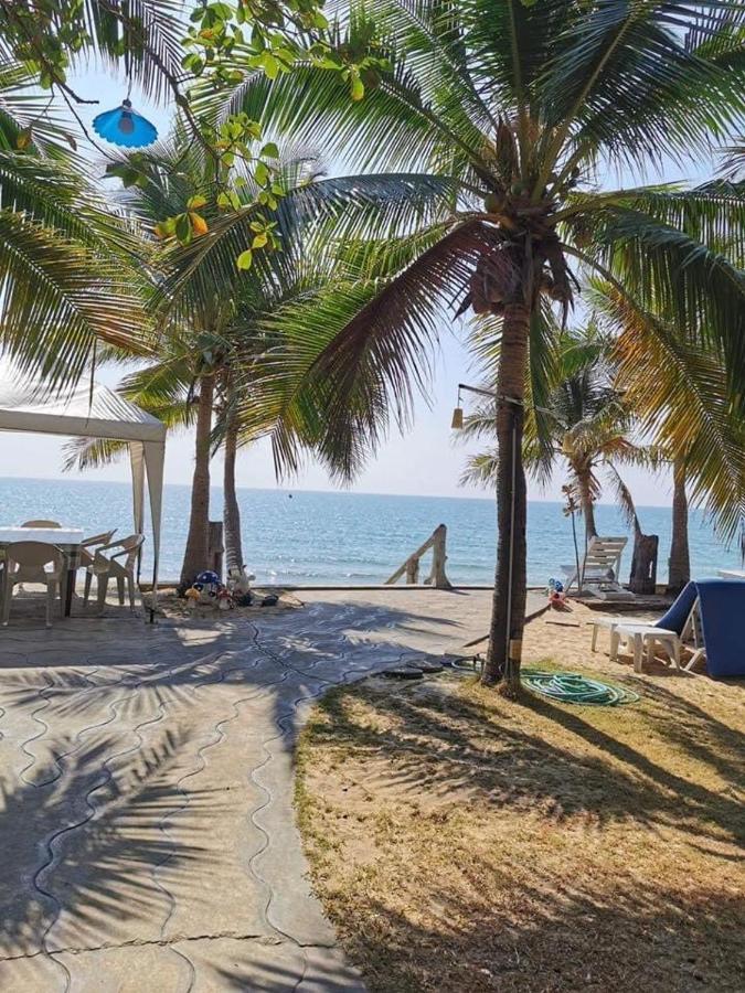 Baanmontra Beach Resort - Bankrut Εξωτερικό φωτογραφία