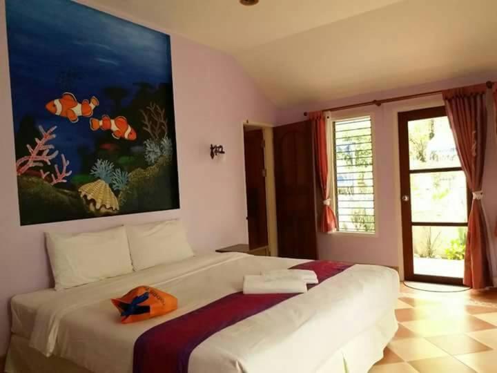 Baanmontra Beach Resort - Bankrut Εξωτερικό φωτογραφία