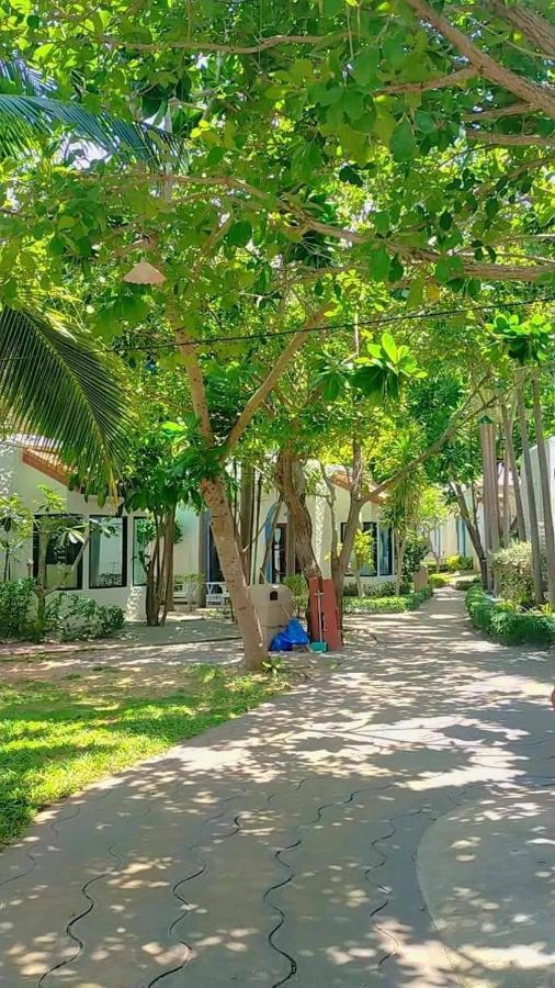 Baanmontra Beach Resort - Bankrut Εξωτερικό φωτογραφία