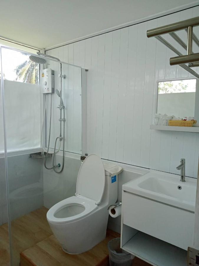 Baanmontra Beach Resort - Bankrut Εξωτερικό φωτογραφία