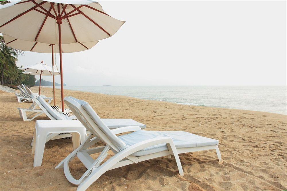 Baanmontra Beach Resort - Bankrut Εξωτερικό φωτογραφία