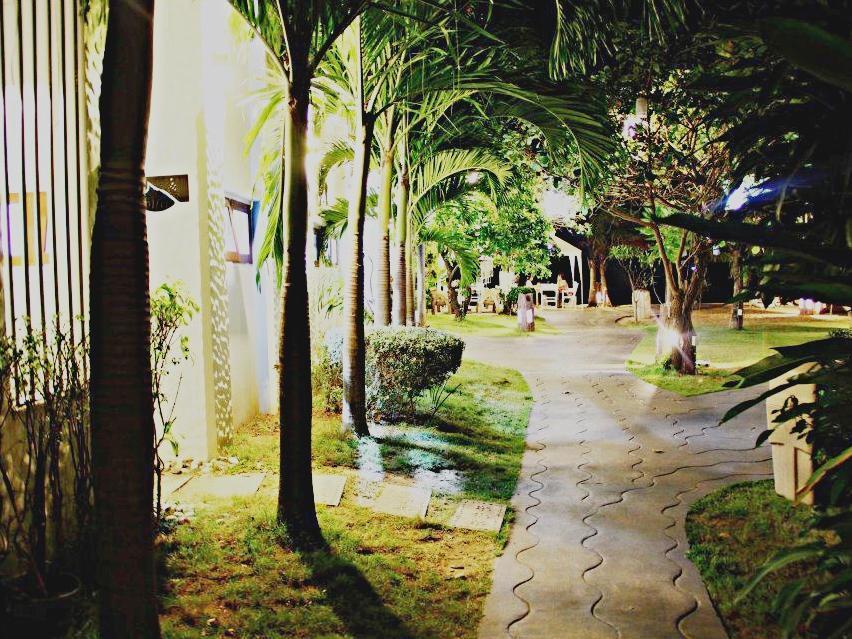 Baanmontra Beach Resort - Bankrut Εξωτερικό φωτογραφία