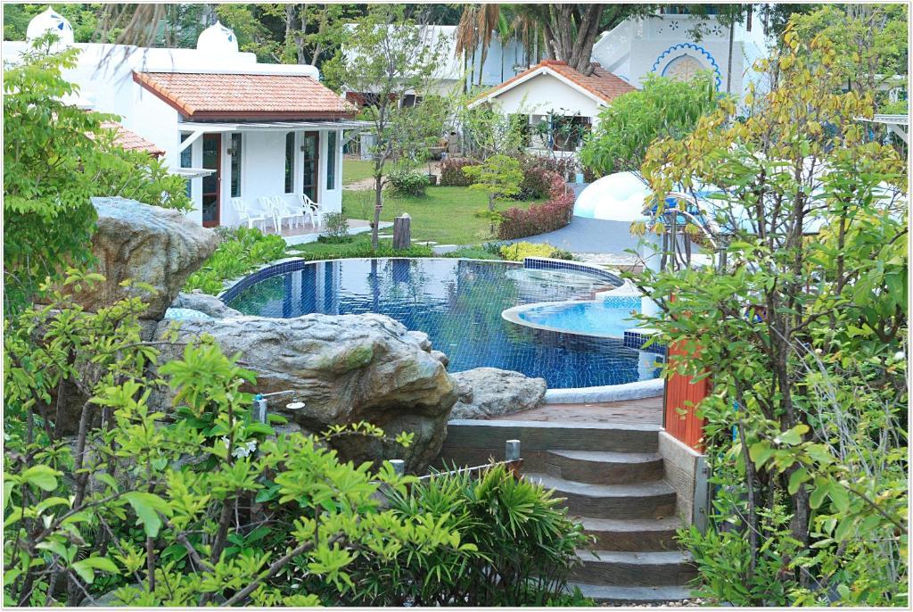 Baanmontra Beach Resort - Bankrut Εξωτερικό φωτογραφία