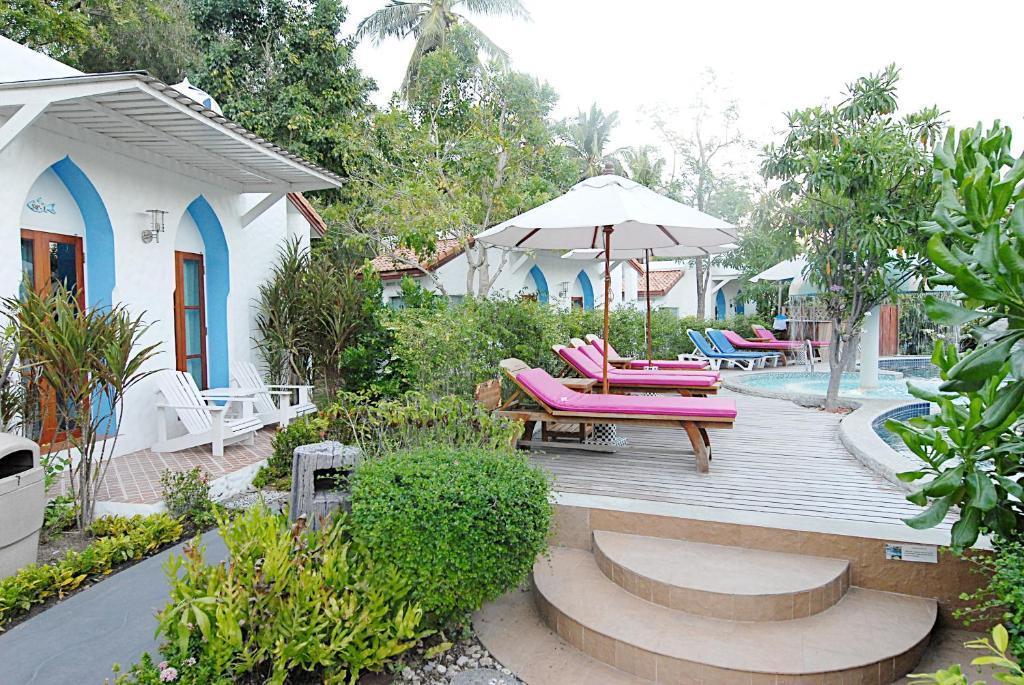 Baanmontra Beach Resort - Bankrut Εξωτερικό φωτογραφία
