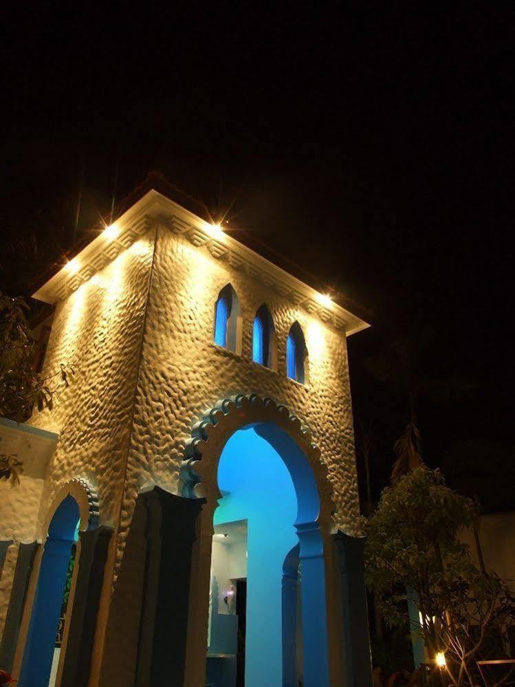 Baanmontra Beach Resort - Bankrut Εξωτερικό φωτογραφία
